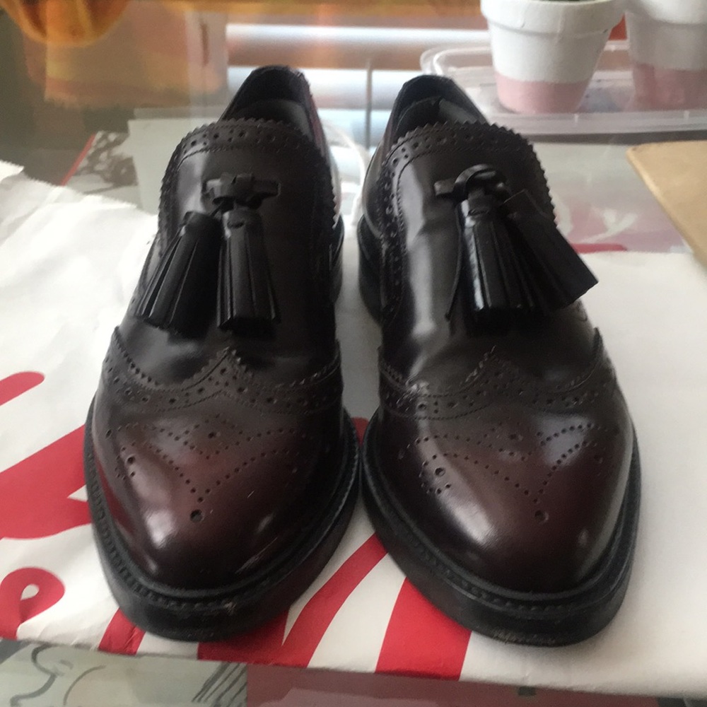 Burberry brown leather loafers